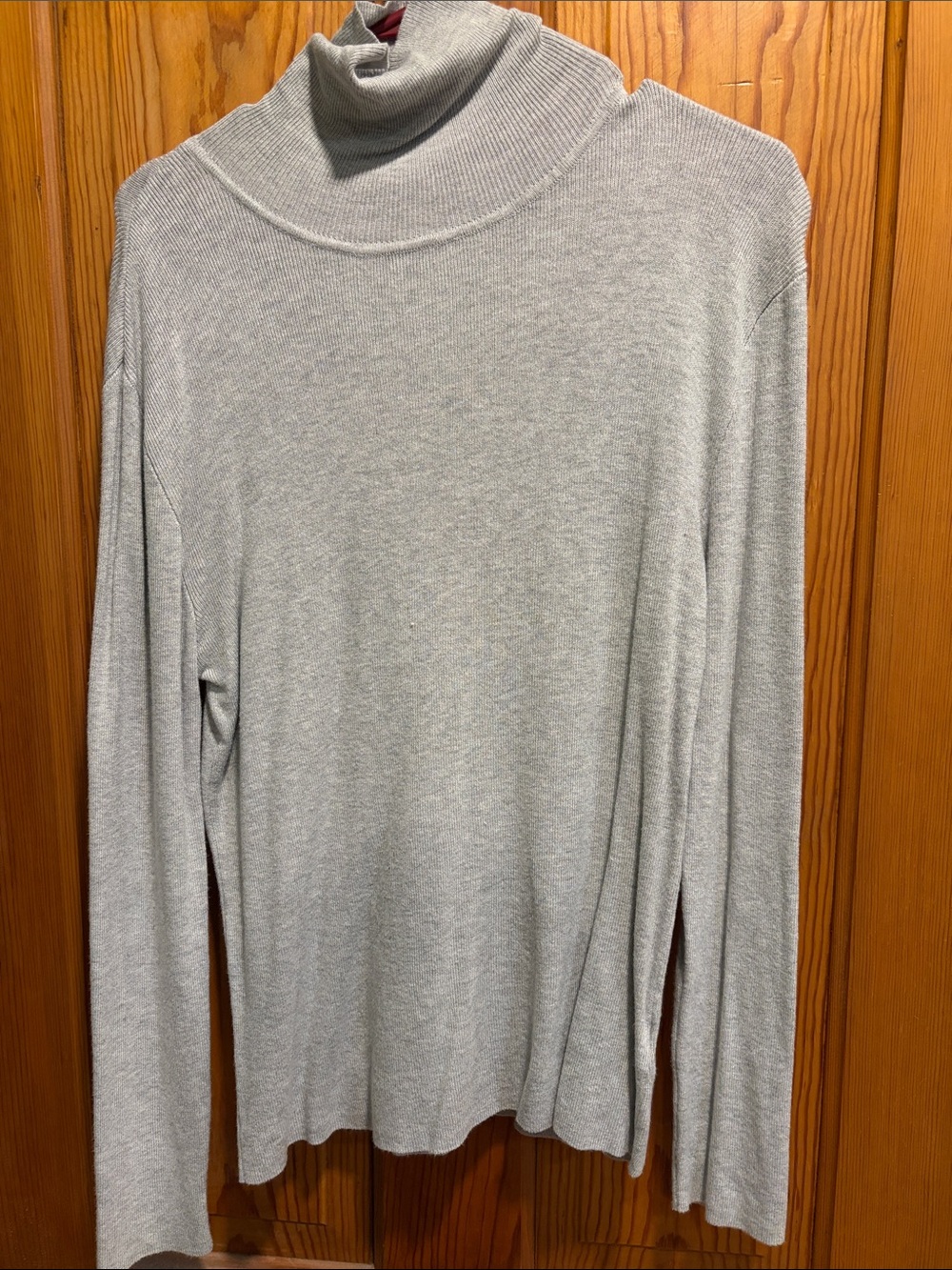 Primark Light Gray Ribbed Turtleneck Sweater